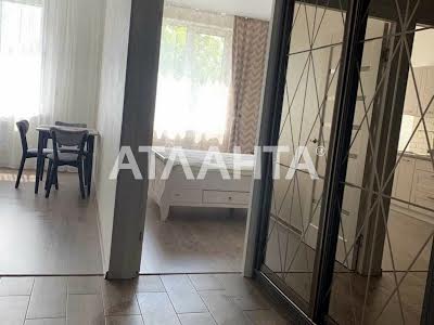 квартира за адресою Покровська вул., 28-Б