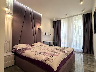 квартира за адресою Антоновича вул. (Горького), 74
