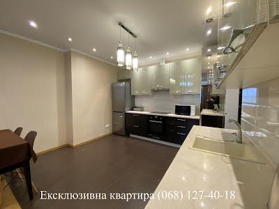 квартира за адресою Київ, Голосіївська вул., 13 Б