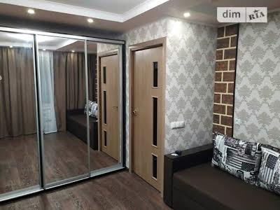 квартира за адресою Метробудівська вул., 12