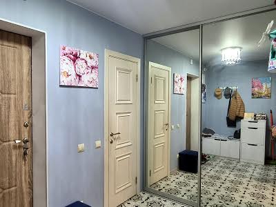 квартира за адресою Соломії Крушельницької вул., 15