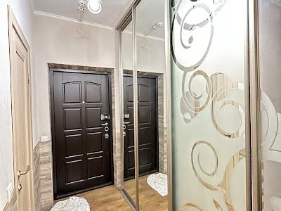 квартира за адресою Петра Калнишевського вул. (Михайла Майорова), 7