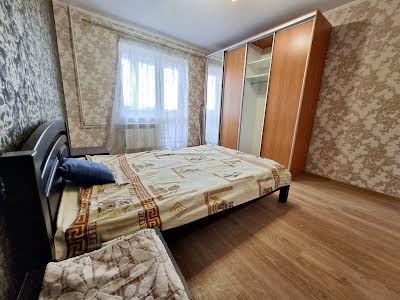 квартира за адресою Тростянецька вул., 8б