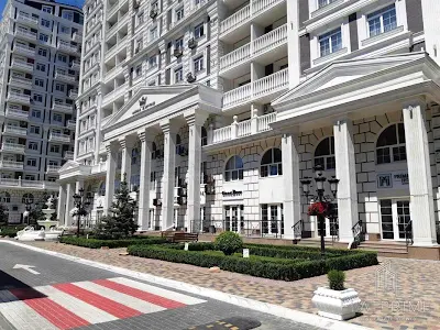 квартира по адресу Максимовича вул., 28д