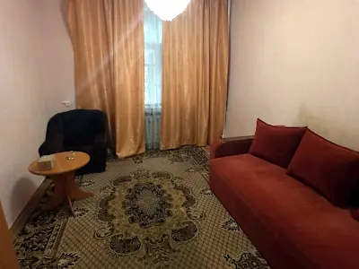 кімната за адресою Кловський узвіз, 3