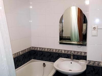 квартира по адресу Червоной Калины просп. (Владимира Маяковского), 91-В