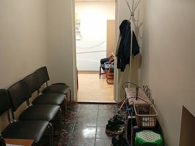 коммерческая по адресу Камянская ул. (Днепродзержинская), 81