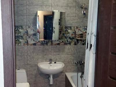 квартира по адресу Героев Небесной Сотни просп., 34/2
