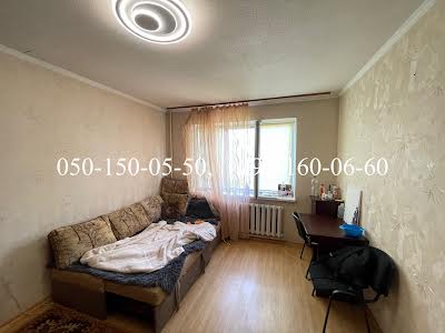 квартира по адресу Героев Днепра ул., 34-Б