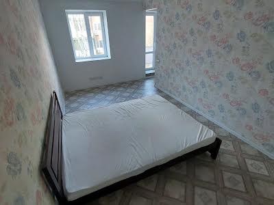 квартира за адресою Дачна вул., 13а