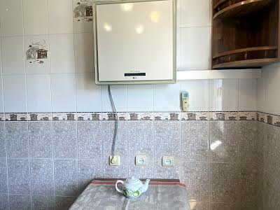 квартира за адресою Володимира Івасюка просп. (Героїв Сталінграду), 44