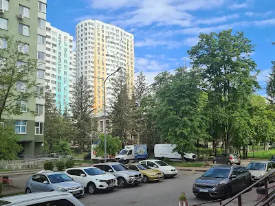 квартира за адресою Володимира Наумовича вул. (Антонова-Овсієнка), 4