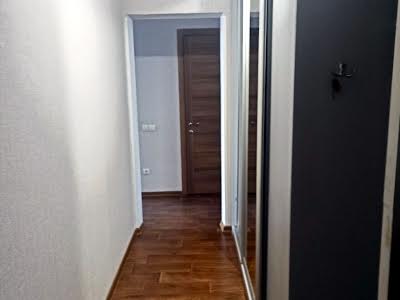 квартира за адресою Ревуцького вул., 54-Б
