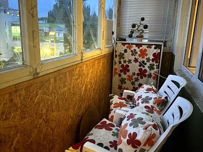квартира за адресою Науки просп., 27