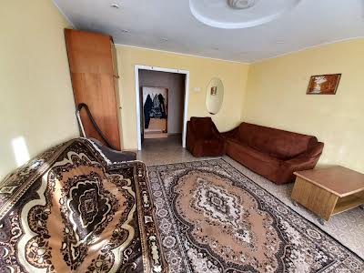 квартира за адресою Робоча вул., 24а