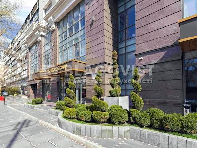 квартира за адресою Жилянська вул., 68