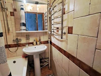 квартира за адресою Свободи просп., 28-А