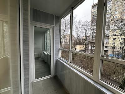 квартира по адресу Митрополита Василия Липковского ул. (Урицкого), 15