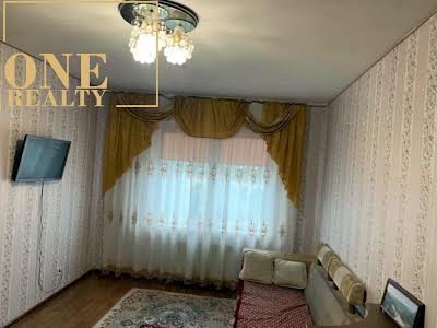 квартира за адресою Михайла Максимовича вул. (Онуфрія Трутенка), 7-В