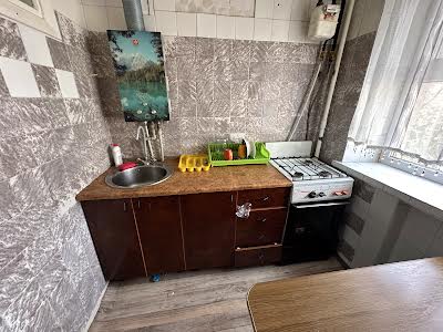 квартира за адресою 600-річчя вул., 68