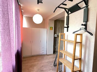 квартира за адресою Боголюбова вул., 18