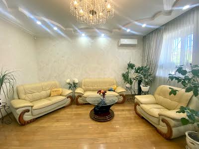 квартира за адресою Михайла Болтенка вул., 40