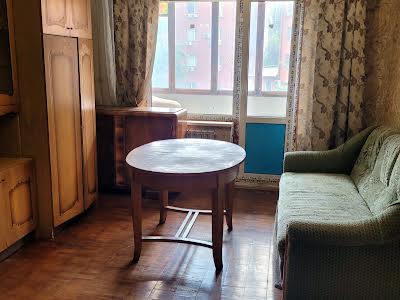 квартира за адресою Олександра Довженка вул., 16-В