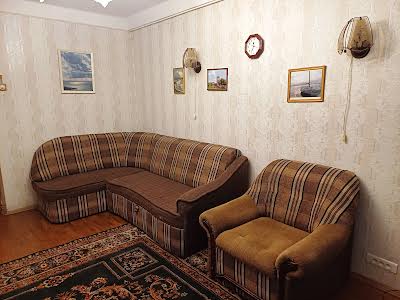 квартира за адресою Ніжинська вул., 18