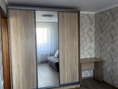 квартира за адресою Лукʼянівська вул., 11