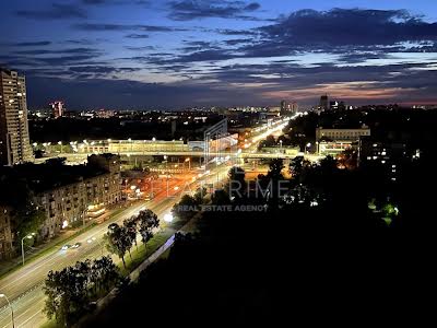 квартира за адресою Берестейський просп. (Перемоги), 42а