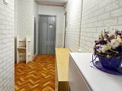 квартира за адресою Лісовий просп., 17а