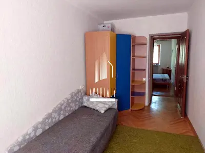 квартира за адресою Салютна вул., 20А