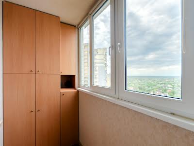 квартира по адресу Миколы Бажана просп., 12