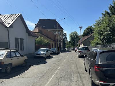 будинок за адресою Тиха вул.