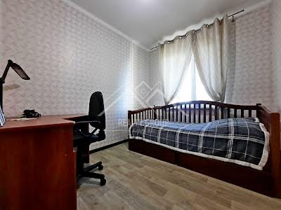 квартира за адресою Федора Караманиць вул. (Ватутіна), 41