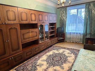 квартира за адресою Дмитра Годзенка вул. (Глазунова), 3