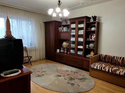 квартира по адресу Героев Днепра ул., 32