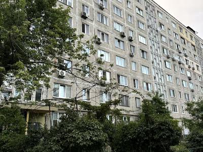 квартира за адресою Київ, Тичини Павла просп., 14А