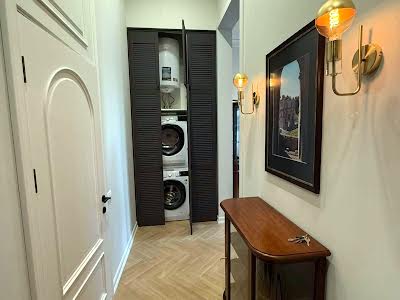 квартира за адресою Михайлівська вул., 22А