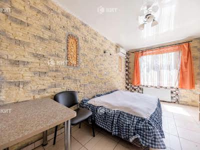квартира по адресу Шевченковский пер., 36