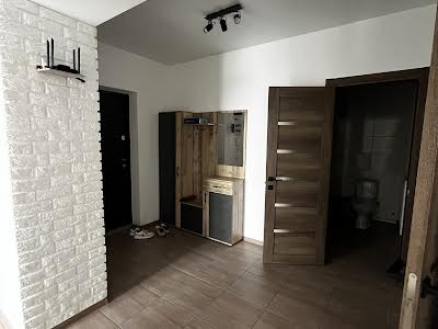 квартира по адресу Карпатська ул., 17-Б