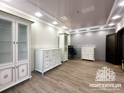квартира за адресою Хіри, 10