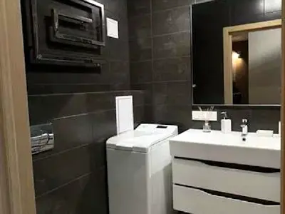 квартира за адресою Регенераторна вул., 4