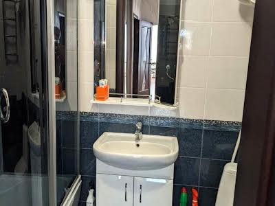 квартира за адресою Разумовська вул., 45
