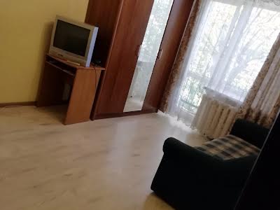 квартира по адресу Хантадзе ул., 12