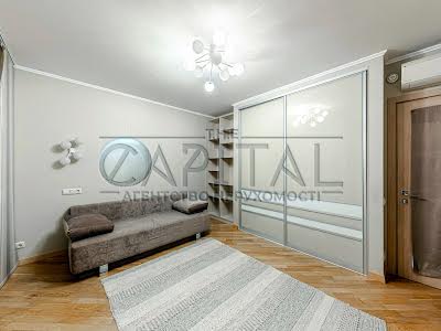 квартира по адресу Calle Dilova ул. (Димитрова), 2Б