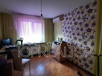 квартира по адресу Комарова пер., 9