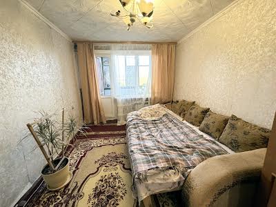 квартира за адресою Степова, 68