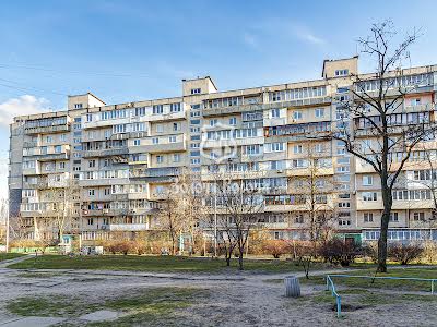 квартира за адресою Амвросія Бучми бульв., 3