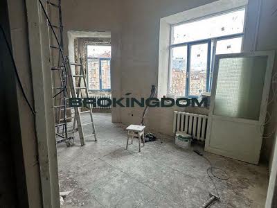 квартира за адресою Саксаганського вул., 33/35